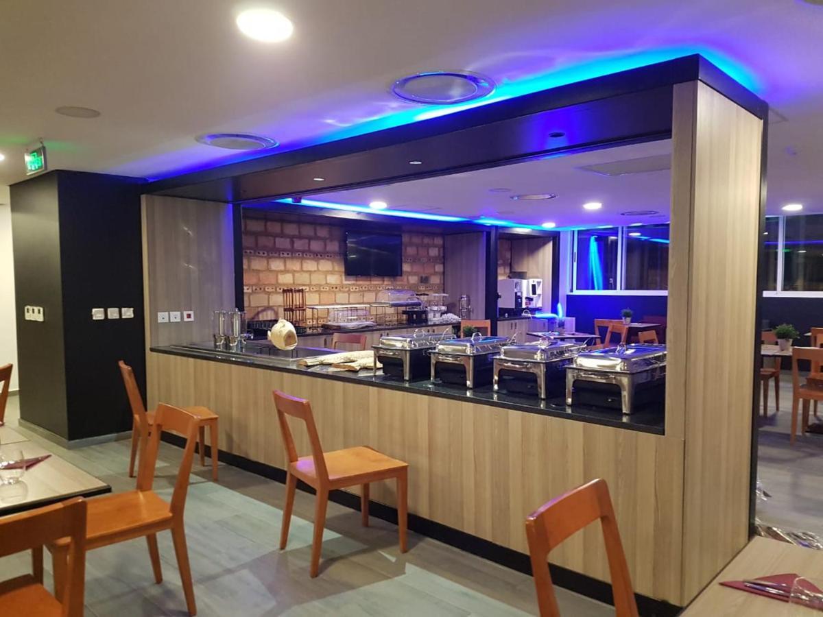 ONOMO Hotel Maputo Esterno foto